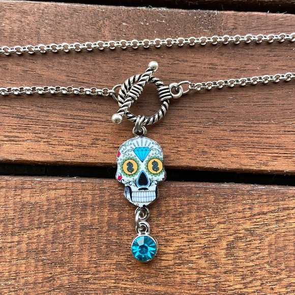 π΄β SALE ! red dot items are 2 for $25 . Bundle more than 3 and its $10 each π - Picture 7 of 11